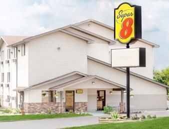 Super 8 By Wyndham Kent/Akron Area Экстерьер фото